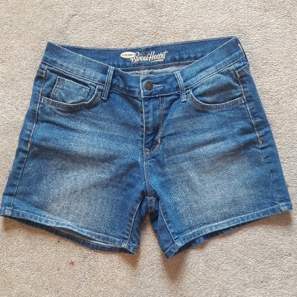 Old Navy Pants - 3/$20 OLD NAVY The SweetHeart Jean Shorts